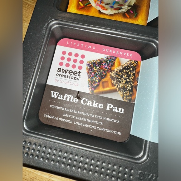 Sweet Creations By Good Cook Waffle Cake Pan Easy Clean Nonstick NEW WITH TAGS - Picture 2 of 6
